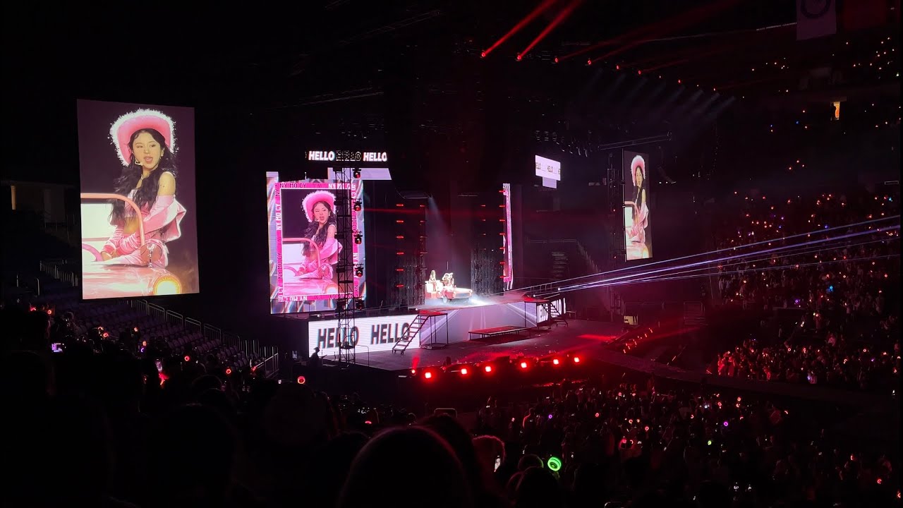 TWICE 4TH WORLD TOUR IlI - Hello (Nayeon ,MoMo,Chaeyoung)- New York UBS Arena - 02262022 - DAY 1