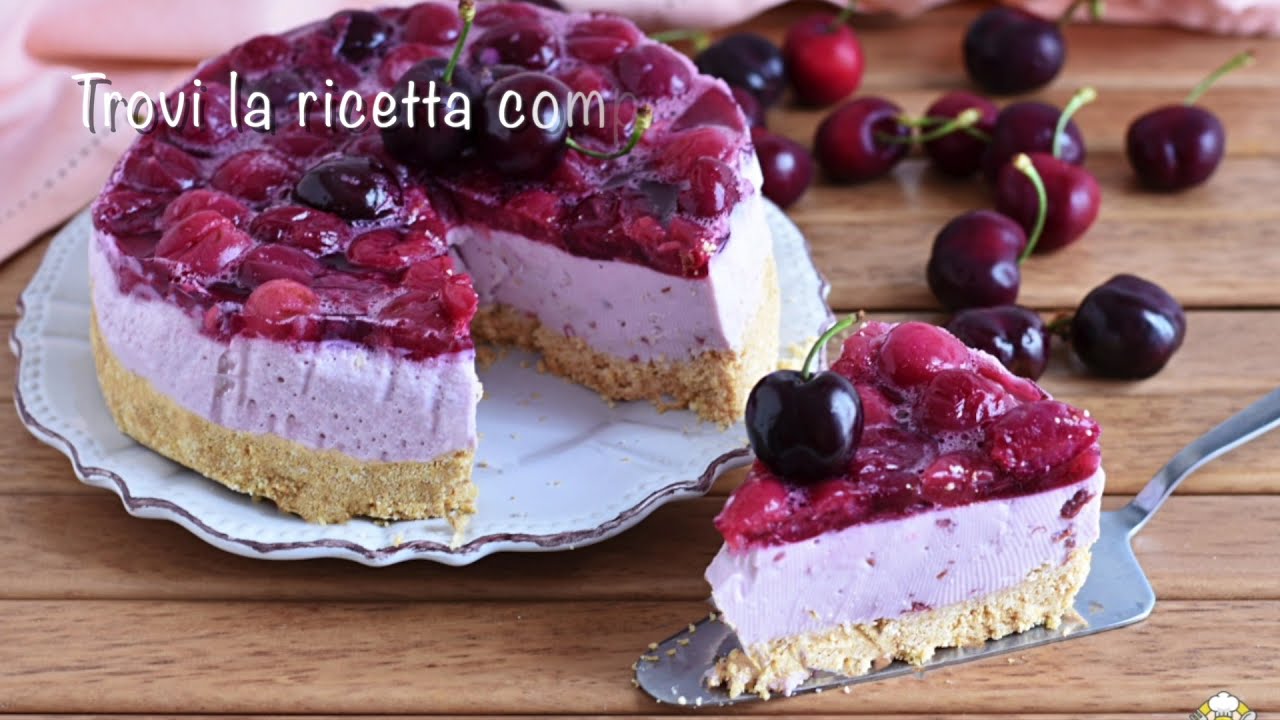 Torta fredda alle ciliegie con yogurt | ricetta facile cheesecake allo yogurt e ciliegie