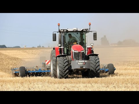 Essai du tracteur Massey Ferguson MF 8S.265 par Stéphane Prochasson