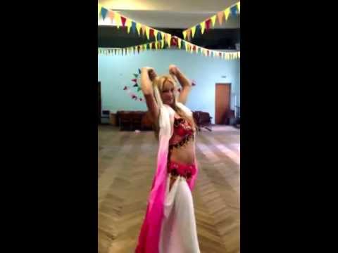 Lejla belly dance