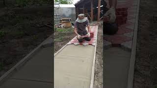 укладка тротуарной плитки/  laying paving slabs(Омск)