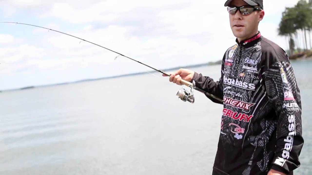 TackleTour Video - Pro Angler Aaron Martens talks about drop shot