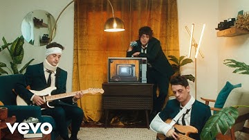 TWIN XL - Problematic (Official Video)