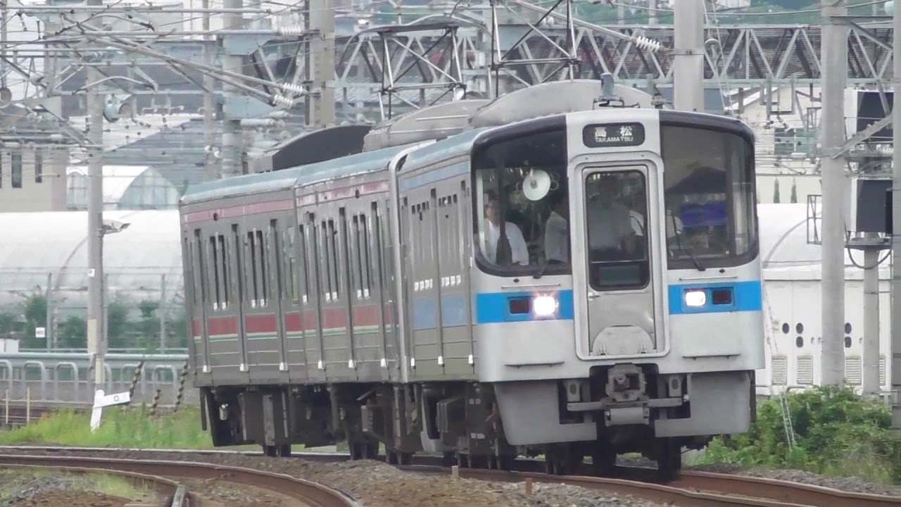 Jr四国 予讃線 7000系と70系電車の併結運転 Youtube