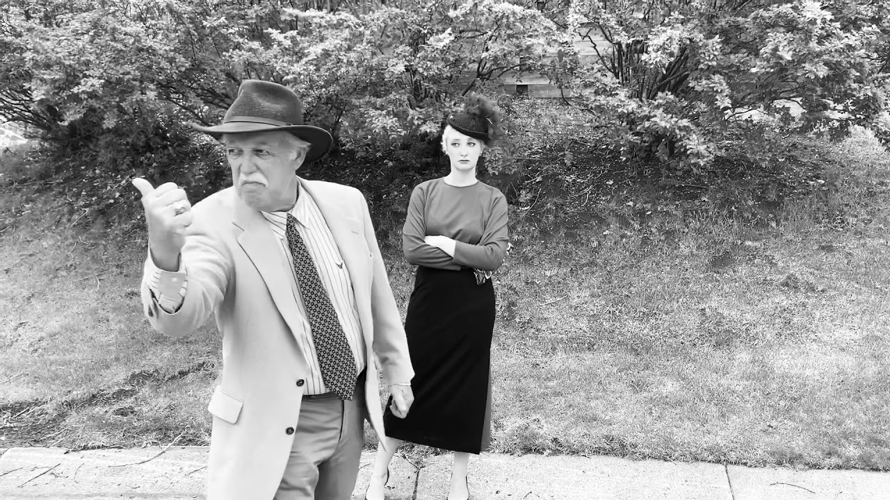 “It Happened One Night” Hitchhiking Scene