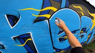 Graffiti Classic Blue & Yellow Color Combo