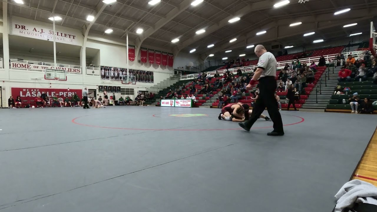 Alex Lopez (Streator) vs Tristen King (Sandwich)