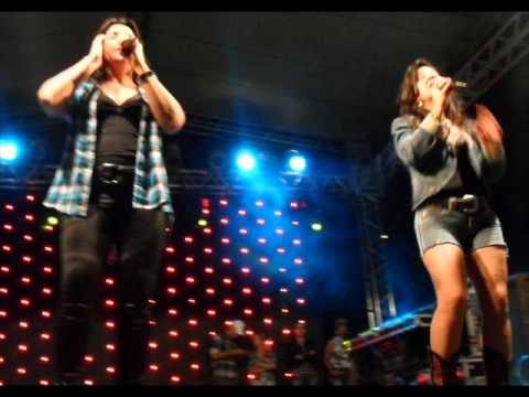 Adriana e Viviane - Casa dos Macho.