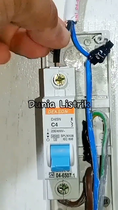 CARA PASANG MCB INSTALASI LISTRIK RUMAH #shorts #instalasilistrik #instalasilistrikrumah