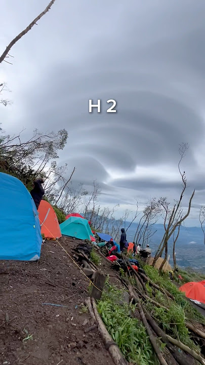 SEREMNYA NAIK GUNUNG DI MUSIM HUJAN #pendaki #gunung #hutan #pendakiindonesia