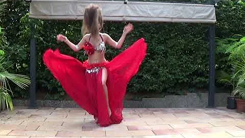 Halawet Rooh - Isabella Belly Dance- اغنية حكيم حلاوة روح HD