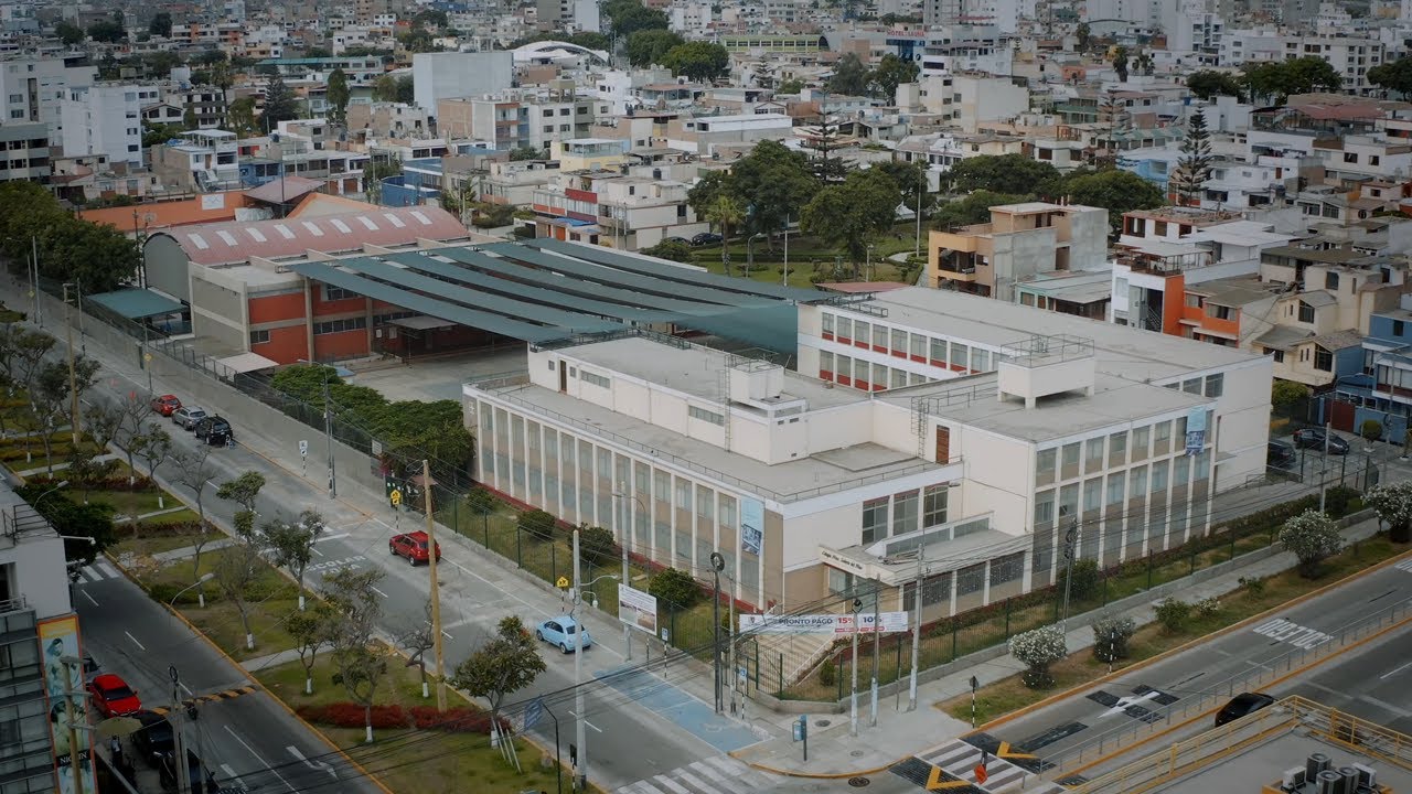 ¿Estás listo para dar un recorrido por nuestro colegio?