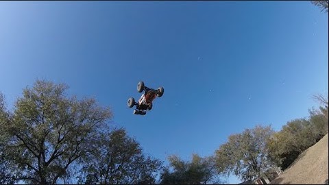 NEW ARRMA Kraton 8s "First Run" Impressions and teaser clips...