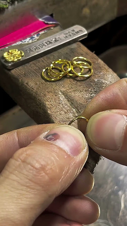 How a Chain is Made, How to Make a Chain