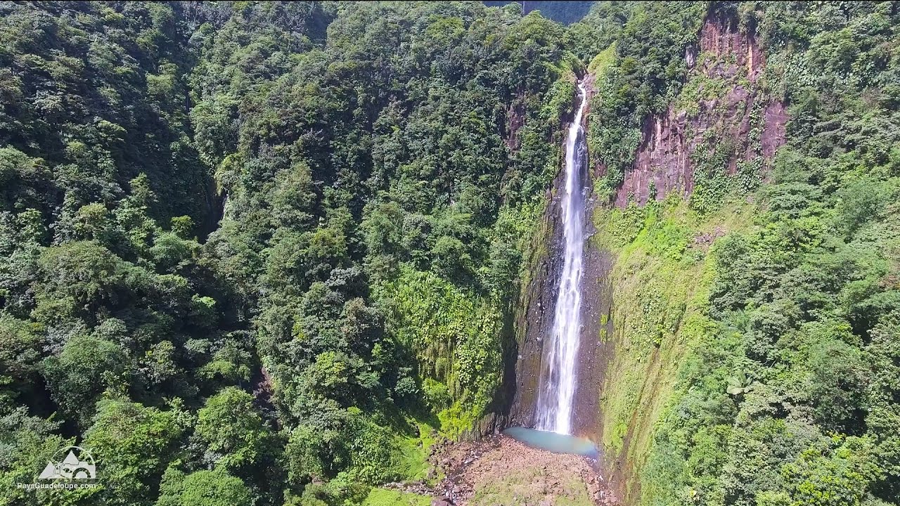 Les chutes du Carbet 2ème chute (CapesterreBelleEau, Guadeloupe