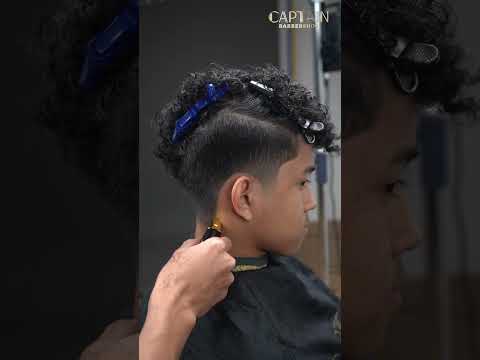 Video: Cara Memotong Rambut Permed (dan Memastikannya Bagus)