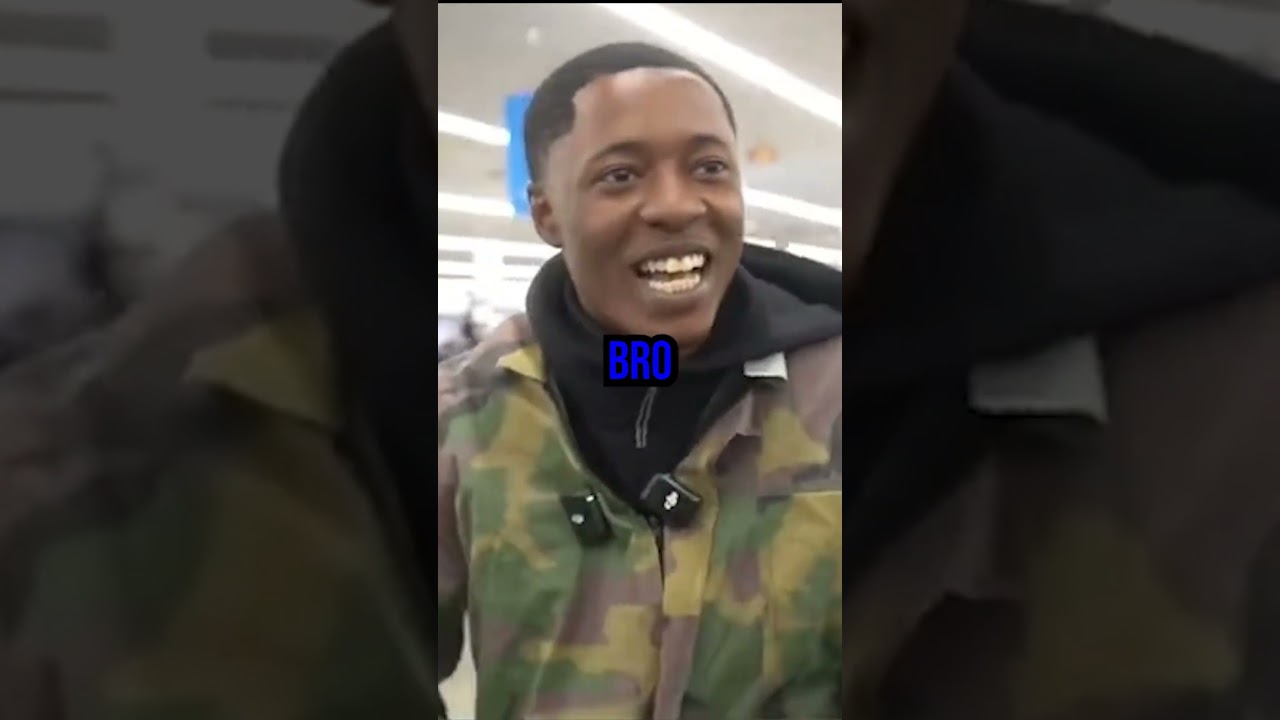 HOW IT BE WHEN YOU COME IN THE STORE WITH YA MOM😭
