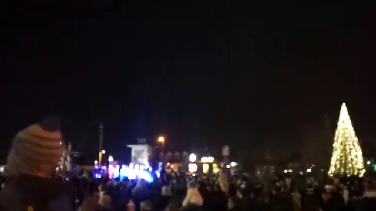 Rocklin Ca. Christmas Tree Lighting '15 - YouTube