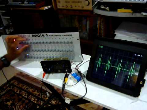 ARP Educational Keyboard vs Doepfer MAQ 16/3 sequencer