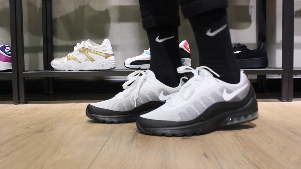 No way Fighter Equip ONFEET | Nike Air Max Invigor Print Black\White - YouTube
