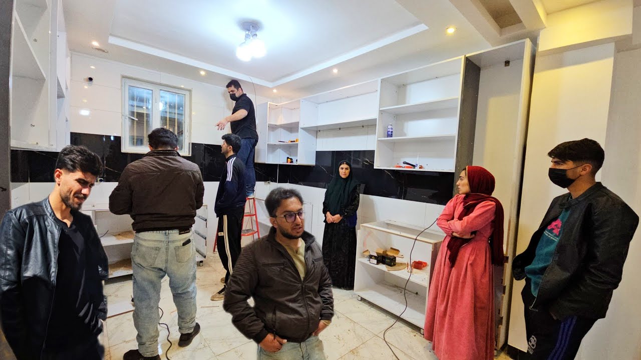 👷‍♂️🧰"Dariush and Team Transform Amir's Kitchen with Stunning Cabinets!"