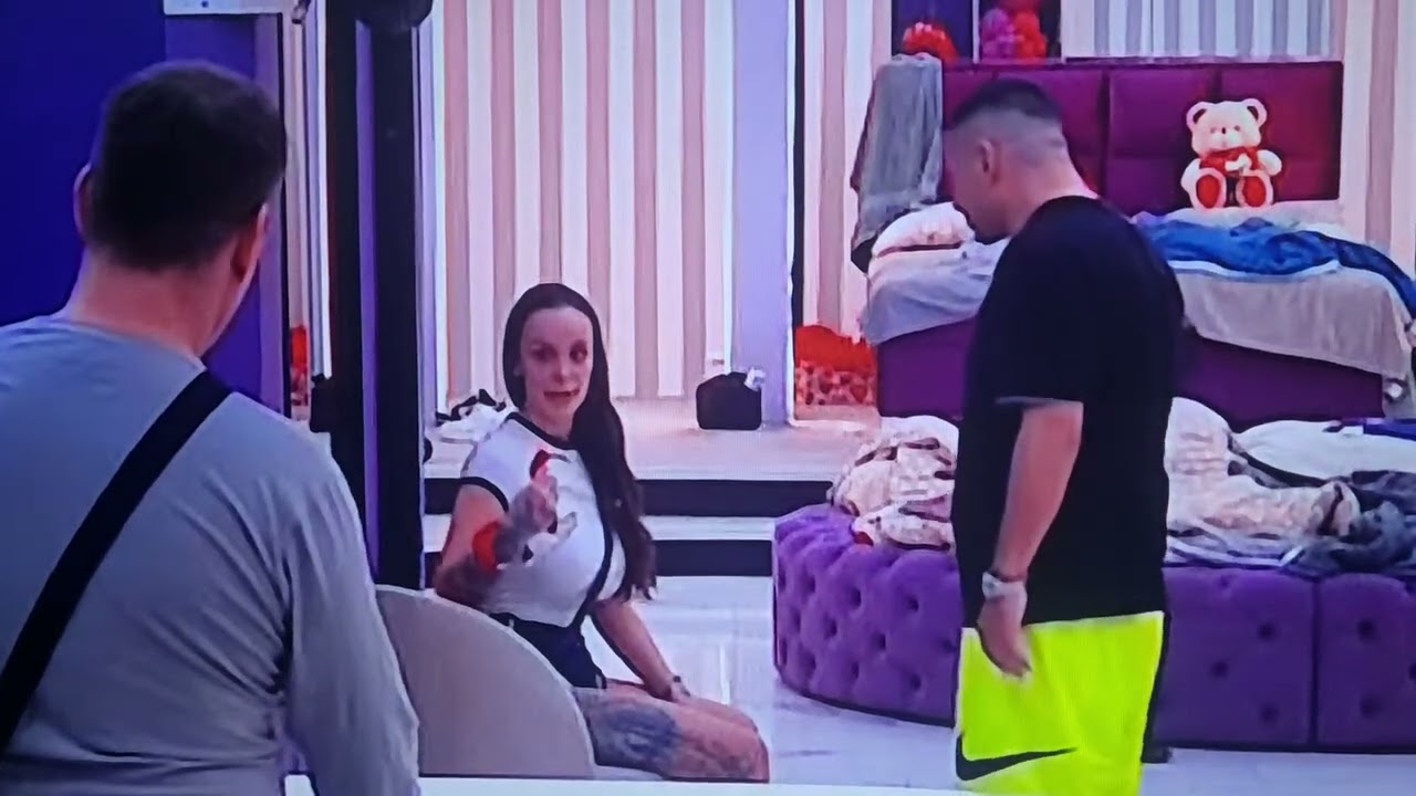 😱😱BEBUCA KRIVI TEODORU STO JE UDARIO UROŠA A U STVARI SVE ZBOG NJEGOVE LJUBOMORE PREMA FILIPU