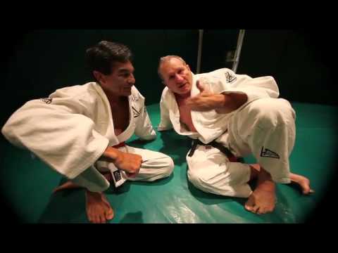 Video: Rorion Gracie Neto vrijednost: Wiki, oženjen, porodica, vjenčanje, plata, braća i sestre