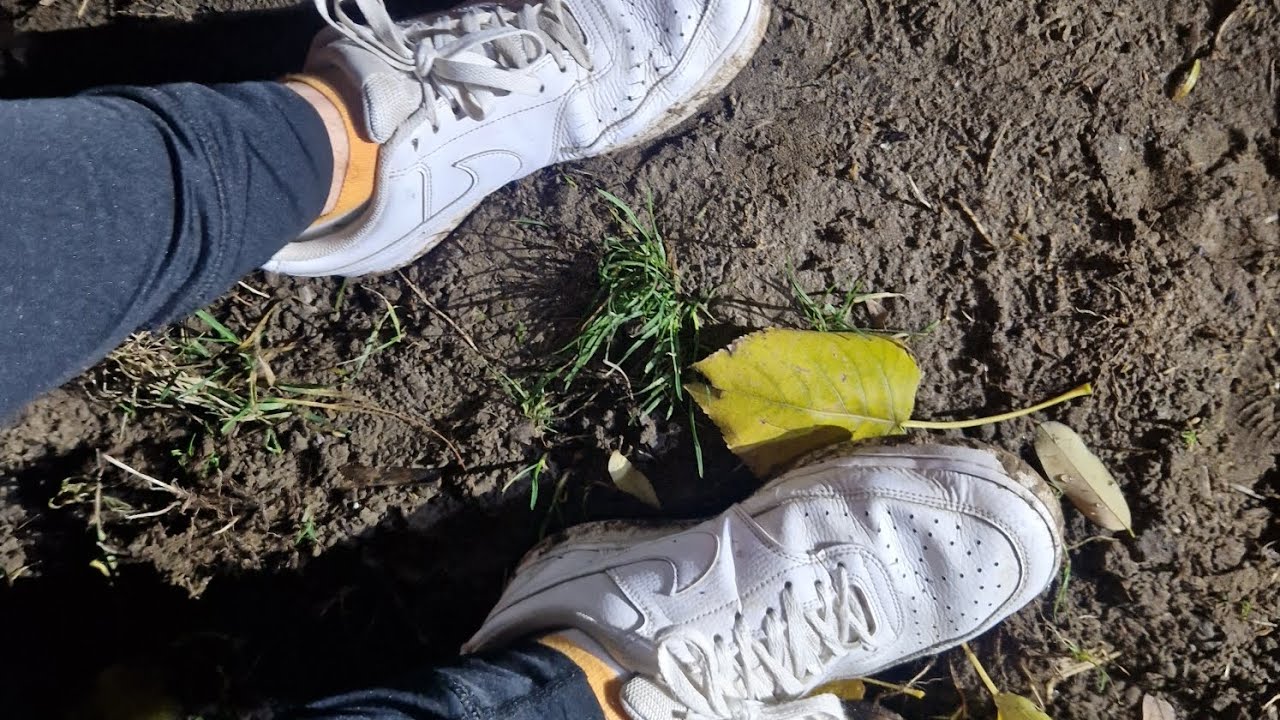 dirty white air forces