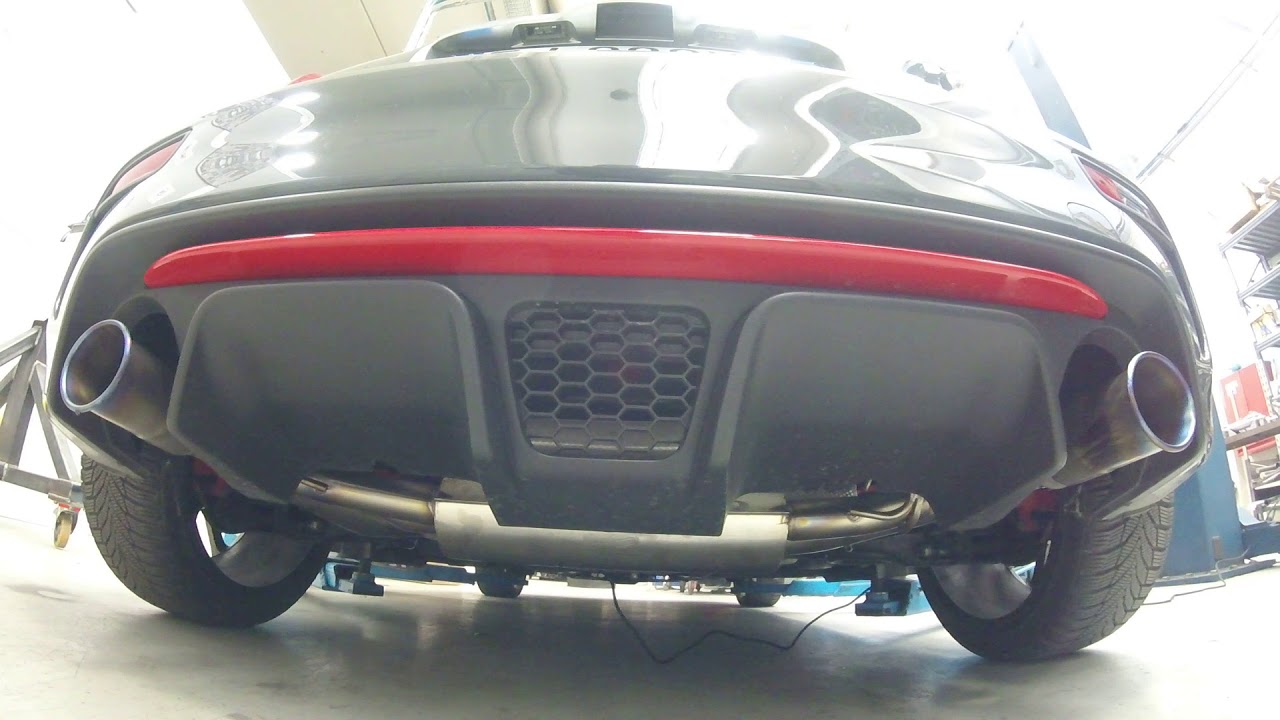 Tubi Style 500,595 and 695 Abarth Valvetronic Exhaust - YouTube