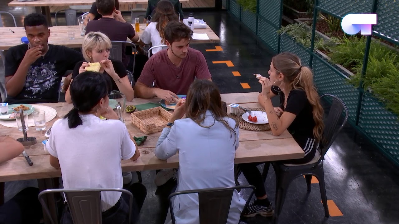 alba reche tattoo JOAN comparte el BAJÓN con sus COMPAÑERXS | OT 2018