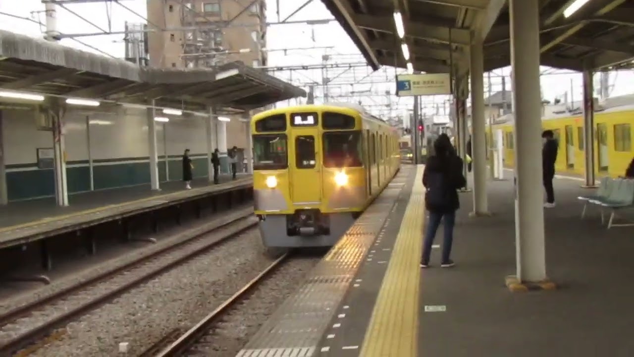 西武2073F　西所沢駅入線シーン