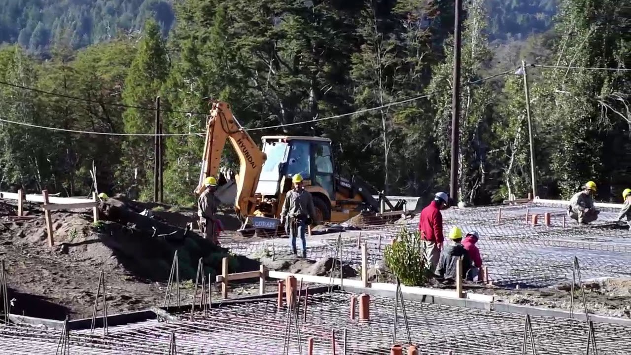 Watch Avances en la obra de viviendas on YouTube Watch Avances en la obra de viviendas on YouTube