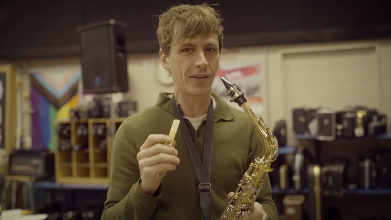 Dwayne Gretzky x MusiCounts: A Visit to Dundas Valley Secondary School