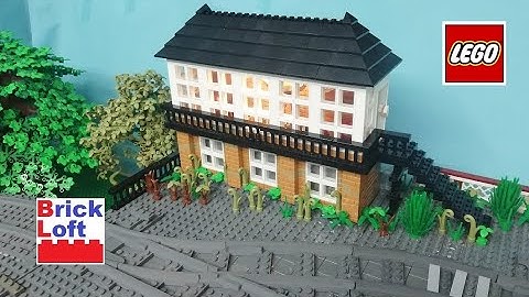 Lego Signal Box Custom MOC with Lighting for the Railway Train Station