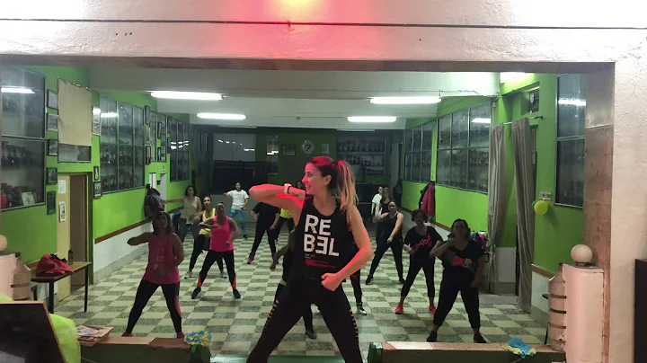Daddy Yankee- Que Tire - Zin 84 Paula Moniz