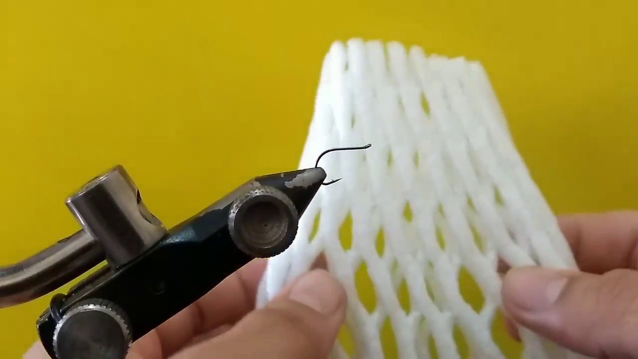 ISCA ARTIFICIAL PARA LAMBARI FORMIGA PRETA MOSCA FLY FISHING PESCART FLY TYING