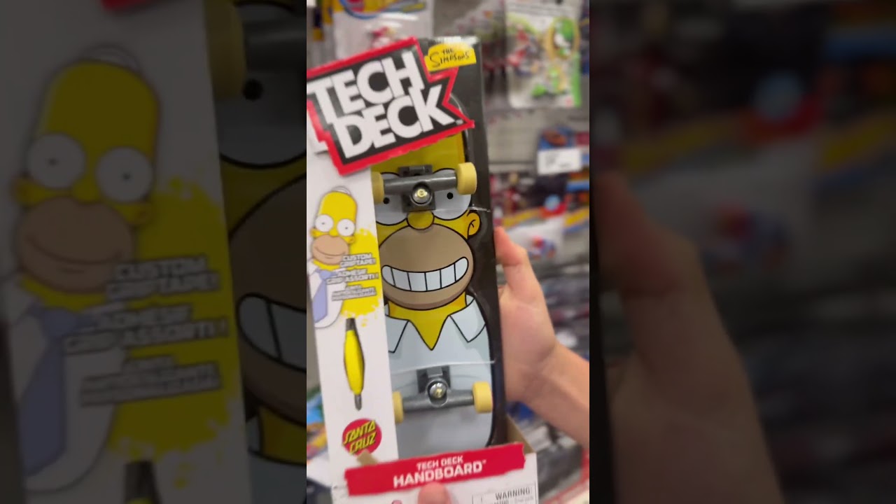 Trying out the new tech deck handboard 