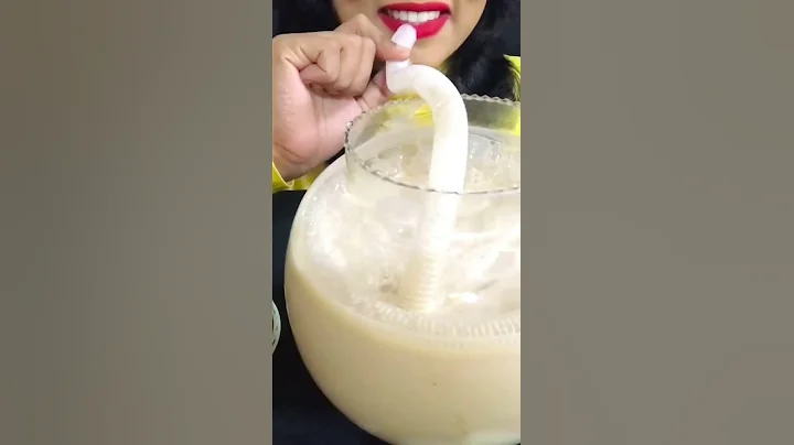 Tapioca Pearls/Boba Milk Tea|Drinking,Chewing and Bubble Sound|ASMR|Please do SUBSCRIBE| #Shorts