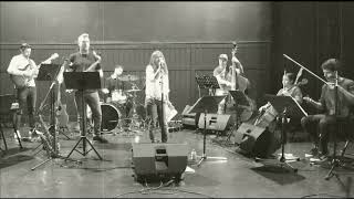 Doris Day Band - Táta měl rád Máju Westovou