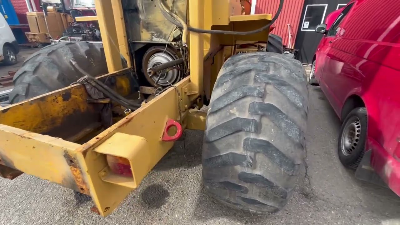 2 st hjullastare Cat 910 Reparationsobjekt