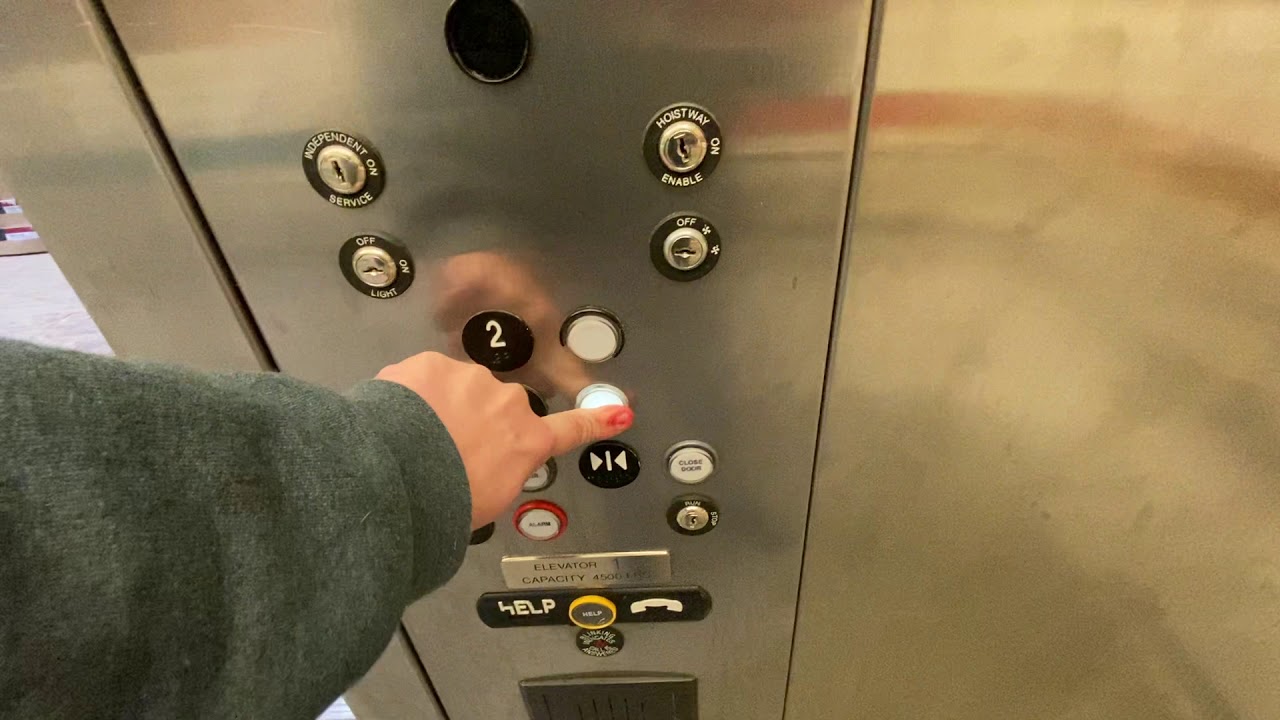 Dover Vector Hydrulic Elevator At Regency Court In Omaha Nebraska