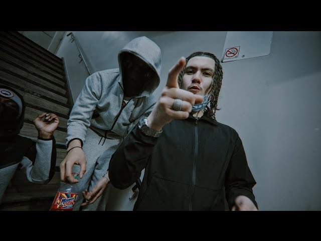 Guarda Sleezy Bands - Hero (Official Music Video) su YouTube Guarda Sleezy Bands - Hero (Official Music Video) su YouTube