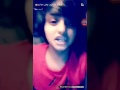 نوفي يجلس في حضن واحد