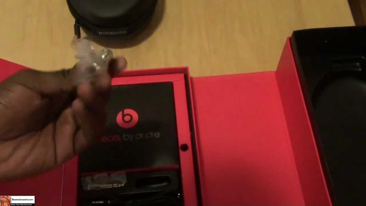Fake Studio Beats by Dr Dre from Monster Unboxing & Review - YouTube