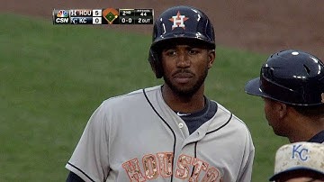 HOU@KC: Fowler grounds an RBI single to right