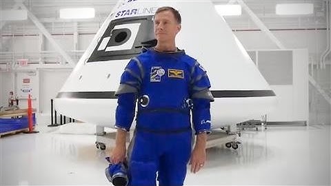 Boeing Unveils New Spacesuit Design