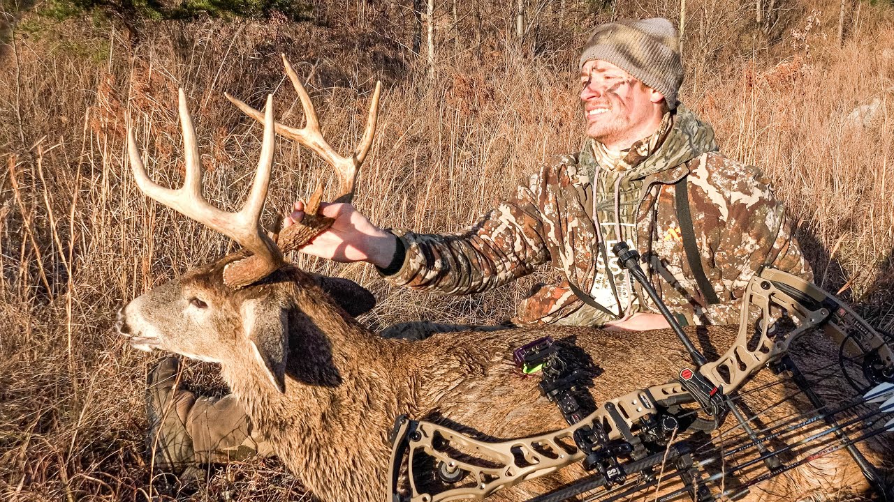 Reading Buck Body Language | Ground Hunting a Locked-Down WV Buck
