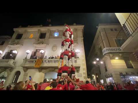 Castellers de Barcelona: 2n intent desmuntat de 4 de 8 - Diada del Roser (22/10/2022)