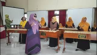 Musik kulintang Purna Setya Nada Jatinom, Tatu Siti Syafaatun . S Mutik.