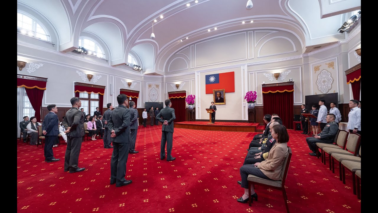 20250326 總統主持「中華民國114年4月份將官晉任授階典禮」